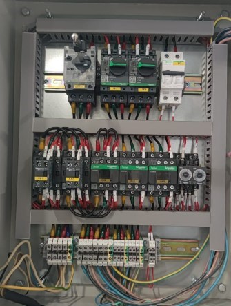 Шкаф управления на базе комплектующих SCHNEIDER ELECTRIC аспирационной установки SMT